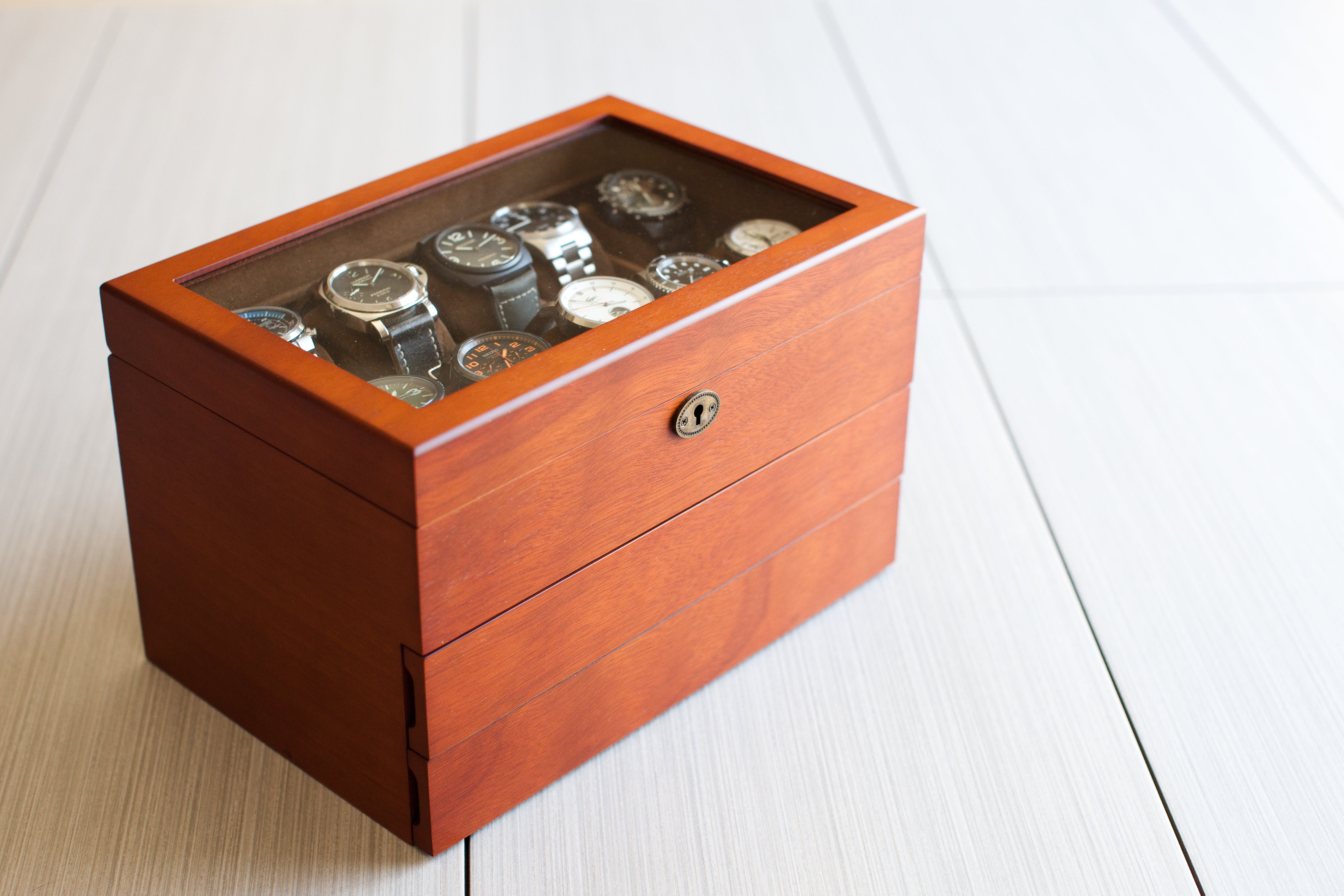 Vintage 10 - Solid Top - Watch Box - Caddy Bay Collection